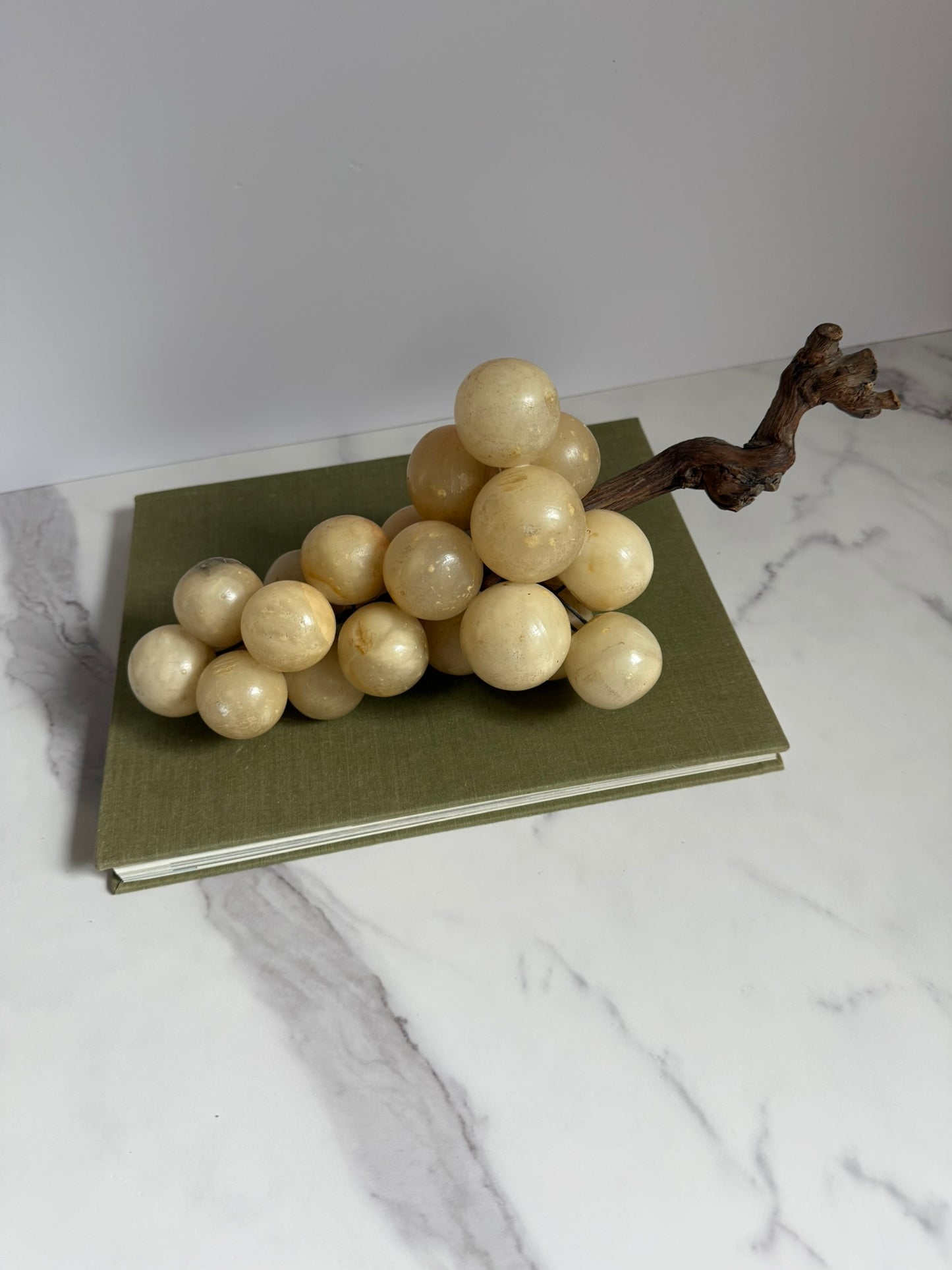 Large Alabaster Grapes