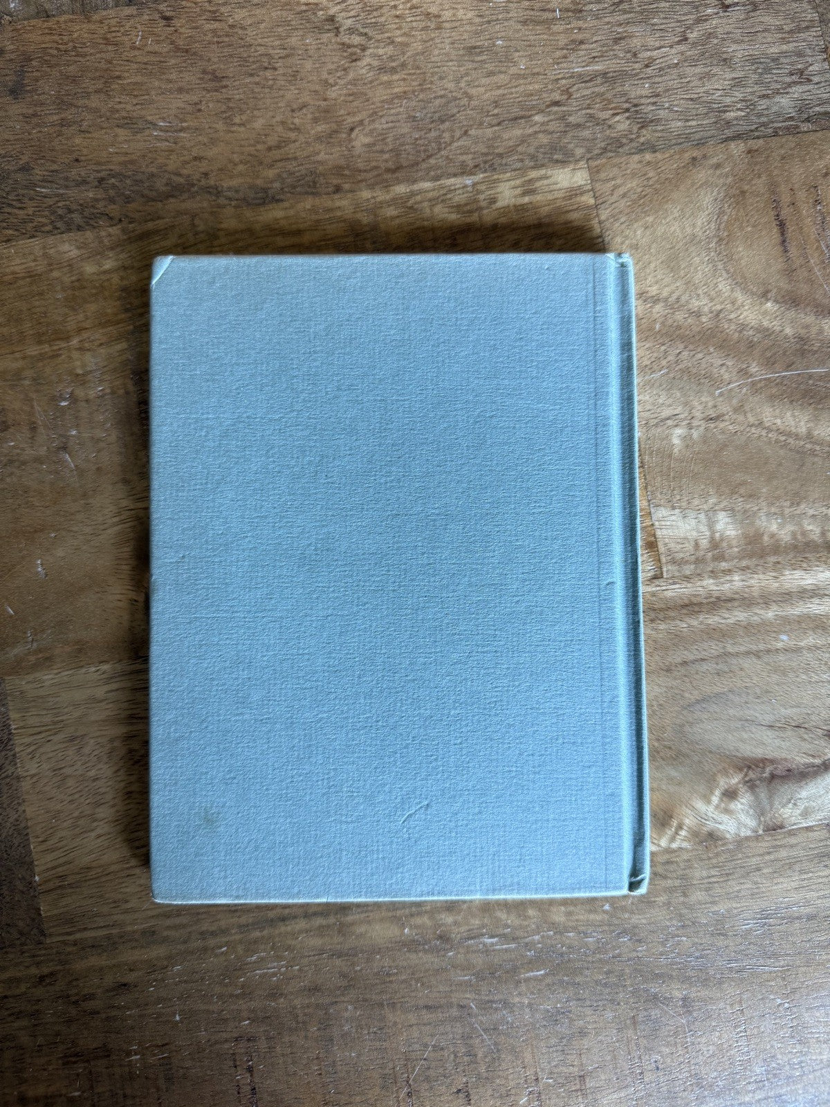 1984 A Year of Birds Book by Iris Murdoch and Engravings by Reynolds Stone